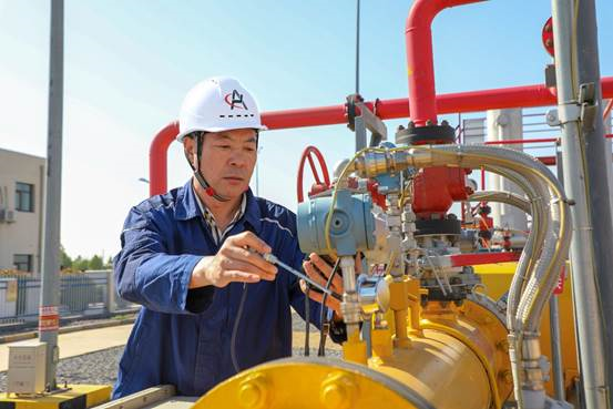 五一 · 咱們勞模有力量 | 郭俊強：勞動永不褪色 創(chuàng)新一直在線