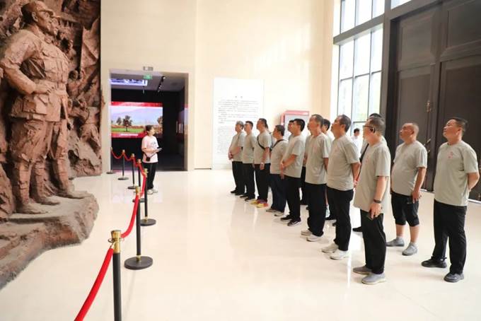 安彩高科組織優(yōu)秀退役軍人開(kāi)展紅色主題教育活動(dòng)